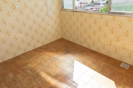 Apartamento para alugar com 72m², 2 quartos e 1 vagaÁrea de Serviço