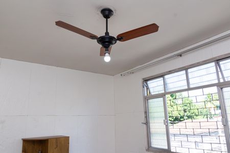 Apartamento para alugar com 72m², 2 quartos e 1 vagaSala