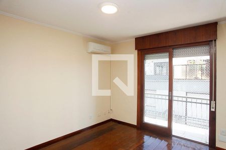 Apartamento à venda com 248m², 3 quartos e 2 vagas