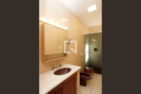 Apartamento à venda com 248m², 3 quartos e 2 vagas