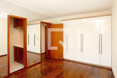 Apartamento à venda com 248m², 3 quartos e 2 vagas