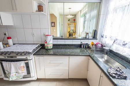 Apartamento à venda com 99m², 3 quartos e 2 vagascozinha
