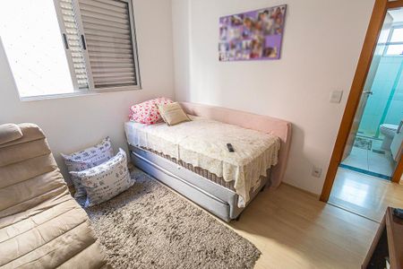 Apartamento à venda com 99m², 3 quartos e 2 vagasquarto 3