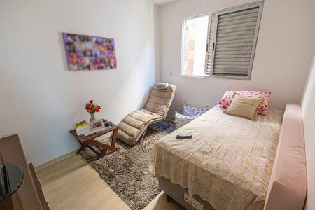 Apartamento à venda com 99m², 3 quartos e 2 vagasquarto 3