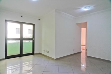 Sala de apartamento para alugar com 3 quartos, 70m² em Vila Palmeiras, São Paulo