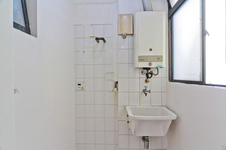 Apartamento à venda com 70m², 3 quartos e 1 vagaÁrea de Serviço