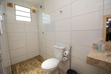 Banheiro de casa à venda com 1 quarto, 85m² em Estâncias Imperiais, Contagem