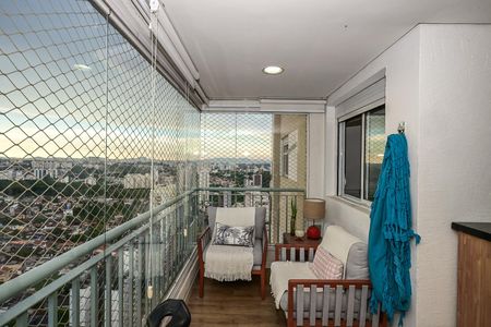 Apartamento para alugar com 91m², 3 quartos e 2 vagasVaranda