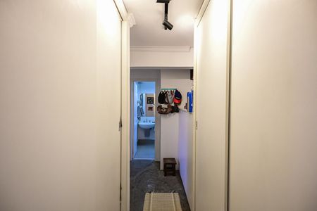 Apartamento à venda com 62m², 2 quartos e 1 vagaCorredor