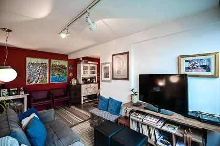 Sala de apartamento à venda com 2 quartos, 62m² em Jardim Monte Kemel, São Paulo