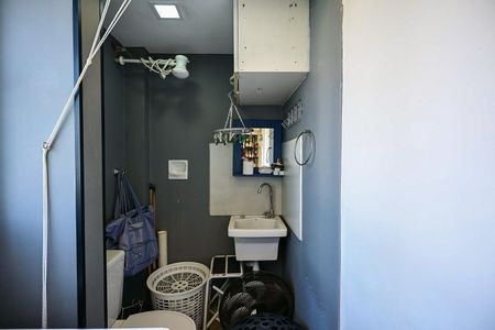 Apartamento à venda com 62m², 2 quartos e 1 vagaÁrea de Serviço 