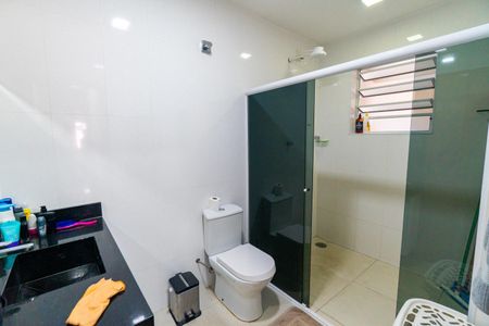 Casa à venda com 129m², 2 quartos e 4 vagas Casa à venda com 129m², 2 quartos e 4 vagasBanheiro