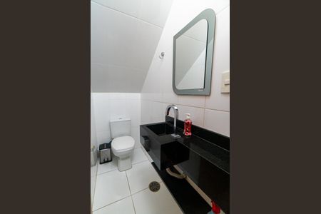 Casa à venda com 129m², 2 quartos e 4 vagas Casa à venda com 129m², 2 quartos e 4 vagasLavabo