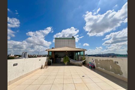 Apartamento à venda com 230m², 4 quartos e 3 vagasCobertura
