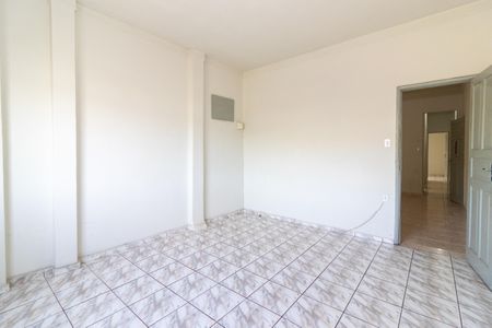 Quarto 1 de apartamento para alugar com 2 quartos, 55m² em Realengo, Rio de Janeiro
