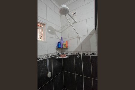 Casa à venda com 130m², 3 quartos e 4 vagas Casa à venda com 130m², 3 quartos e 4 vagasBanheiro