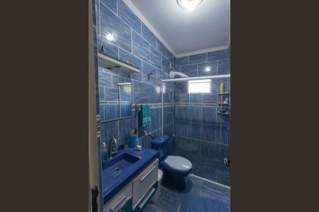 Casa à venda com 130m², 3 quartos e 4 vagas Casa à venda com 130m², 3 quartos e 4 vagasBanheiro da Suíte