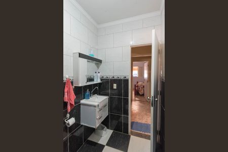 Casa à venda com 130m², 3 quartos e 4 vagas Casa à venda com 130m², 3 quartos e 4 vagasBanheiro