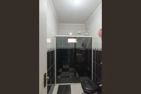 Casa à venda com 130m², 3 quartos e 4 vagas Casa à venda com 130m², 3 quartos e 4 vagasBanheiro