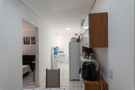 Casa à venda com 130m², 3 quartos e 4 vagas Casa à venda com 130m², 3 quartos e 4 vagasCasa 2- Cozinha
