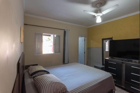 Casa à venda com 130m², 3 quartos e 4 vagas Casa à venda com 130m², 3 quartos e 4 vagasSuíte