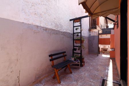 Casa de condomínio para alugar com 68m², 1 quarto e sem vagaQuintal