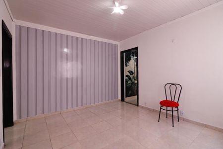 Casa de condomínio para alugar com 68m², 1 quarto e sem vagaSala