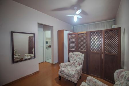 Kitnet de kitnet/studio para alugar com 1 quarto, 42m² em Farroupilha, Porto Alegre