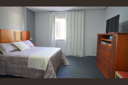 Casa para alugar com 325m², 3 quartos e 4 vagasSuite 2