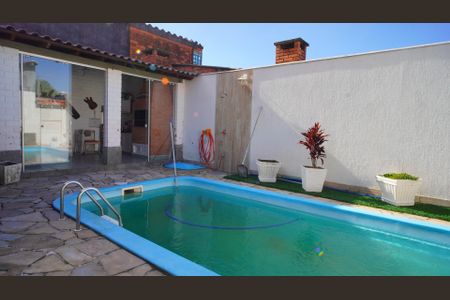 Casa para alugar com 325m², 3 quartos e 4 vagasPiscina e espaço gourmet 
