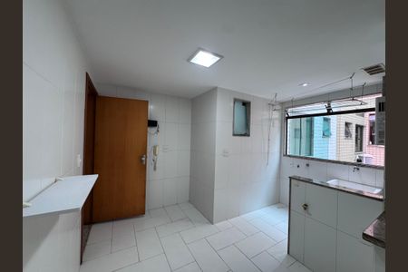 Apartamento à venda com 82m², 3 quartos e 2 vagasCozinha e Área de Serviço