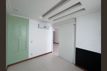 Apartamento à venda com 82m², 3 quartos e 2 vagasQuarto 1