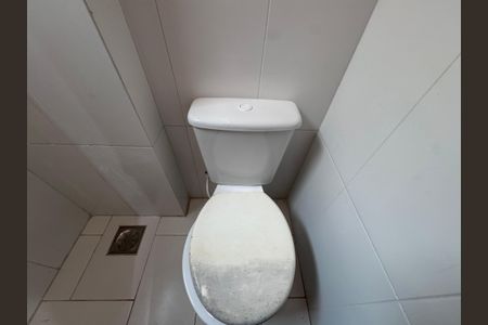 Apartamento à venda com 82m², 3 quartos e 2 vagasCozinha e Área de Serviço - Banheiro