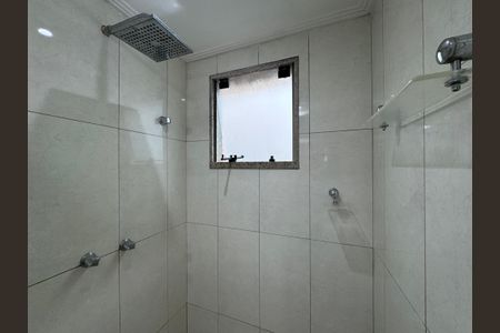 Apartamento à venda com 82m², 3 quartos e 2 vagasSuíte - Banheiro