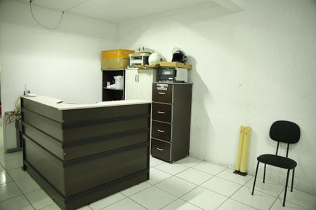 Casa à venda com 240m², 3 quartos e 2 vagasSala