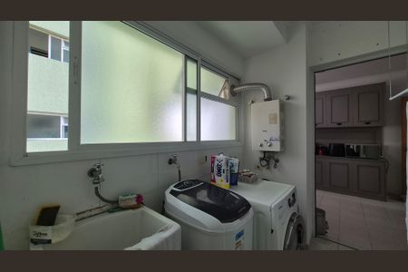 Apartamento à venda com 110m², 3 quartos e 2 vagasLavanderia