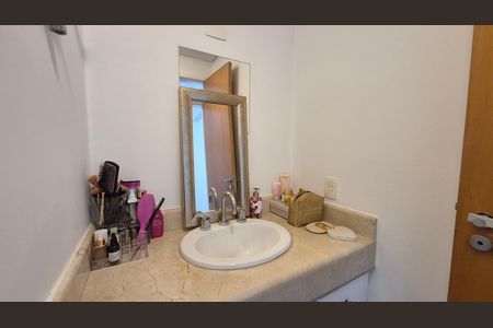 Apartamento à venda com 110m², 3 quartos e 2 vagasLavabo