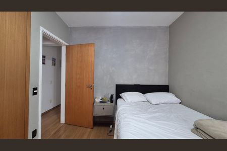 Apartamento à venda com 110m², 3 quartos e 2 vagasQuarto