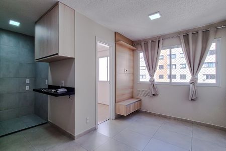 Sala de apartamento para alugar com 2 quartos, 38m² em Barra Funda, São Paulo