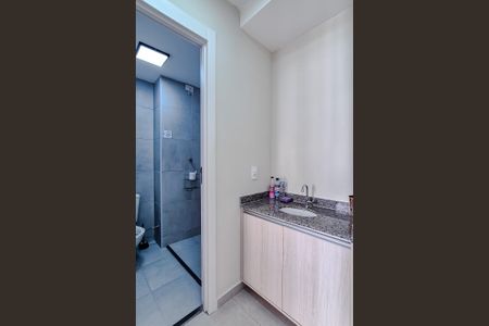 Apartamento para alugar com 38m², 2 quartos e sem vagaBanheiro