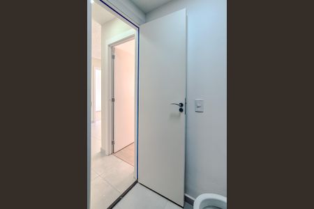 Apartamento para alugar com 38m², 2 quartos e sem vagaBanheiro