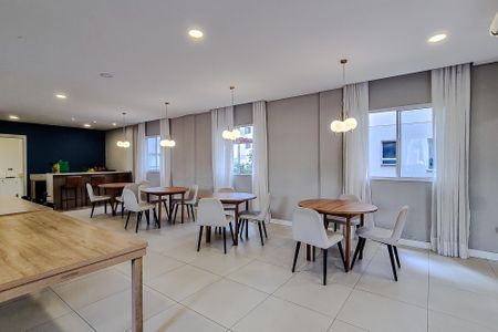 Apartamento para alugar com 38m², 2 quartos e sem vagaÁrea comum - Salão de festas