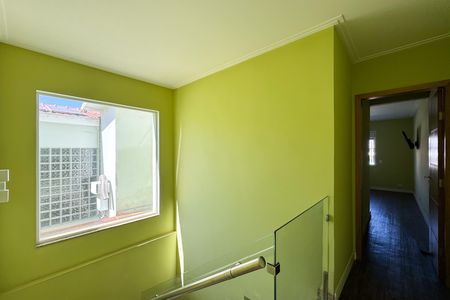 Casa à venda com 284m², 2 quartos e 2 vagas Casa à venda com 284m², 2 quartos e 2 vagasAcesso - Quartos