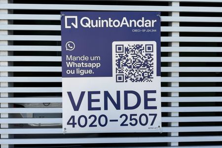 Casa à venda com 284m², 2 quartos e 2 vagas Casa à venda com 284m², 2 quartos e 2 vagasPlaca