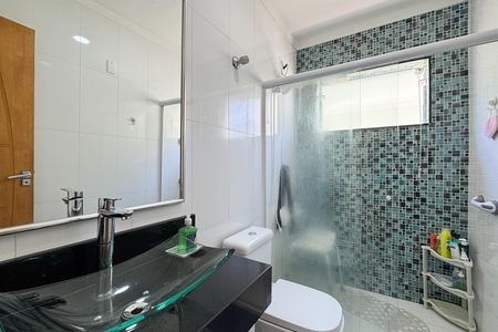 Casa à venda com 284m², 2 quartos e 2 vagas Casa à venda com 284m², 2 quartos e 2 vagasBanheiro - Suíte 2