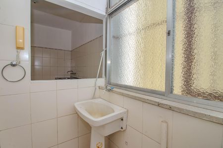 Apartamento à venda com 93m², 2 quartos e sem vaga Apartamento à venda com 93m², 2 quartos e sem vagaÁrea de Serviço