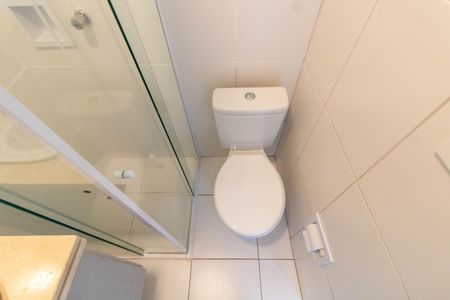 BANHEIRO de kitnet/studio para alugar com 1 quarto, 35m² em Taquaral, Campinas