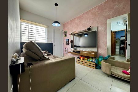 Foto 03 de casa de condomínio à venda com 2 quartos, 42m² em Vila Dom Pedro II, São Paulo