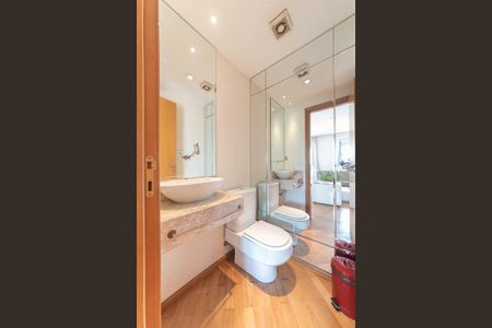 Apartamento à venda com 105m², 3 quartos e 2 vagasLavabo