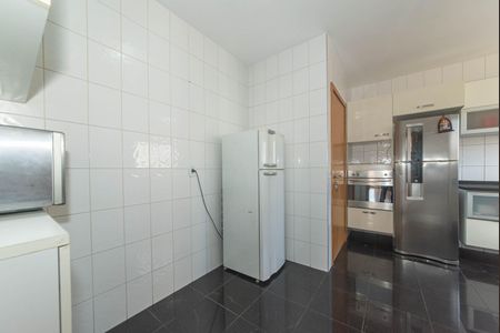Apartamento à venda com 105m², 3 quartos e 2 vagasCozinha